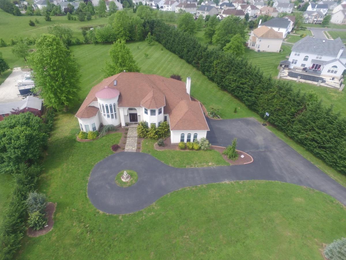 Whispering Oak Mansion Διαμέρισμα Bear Εξωτερικό φωτογραφία