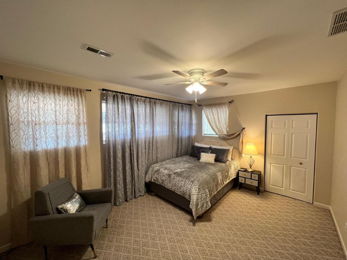 Whispering Oak Mansion Διαμέρισμα Bear Εξωτερικό φωτογραφία