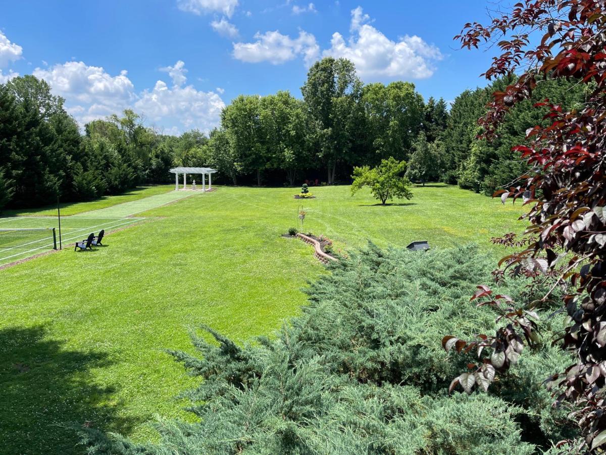 Whispering Oak Mansion Διαμέρισμα Bear Εξωτερικό φωτογραφία